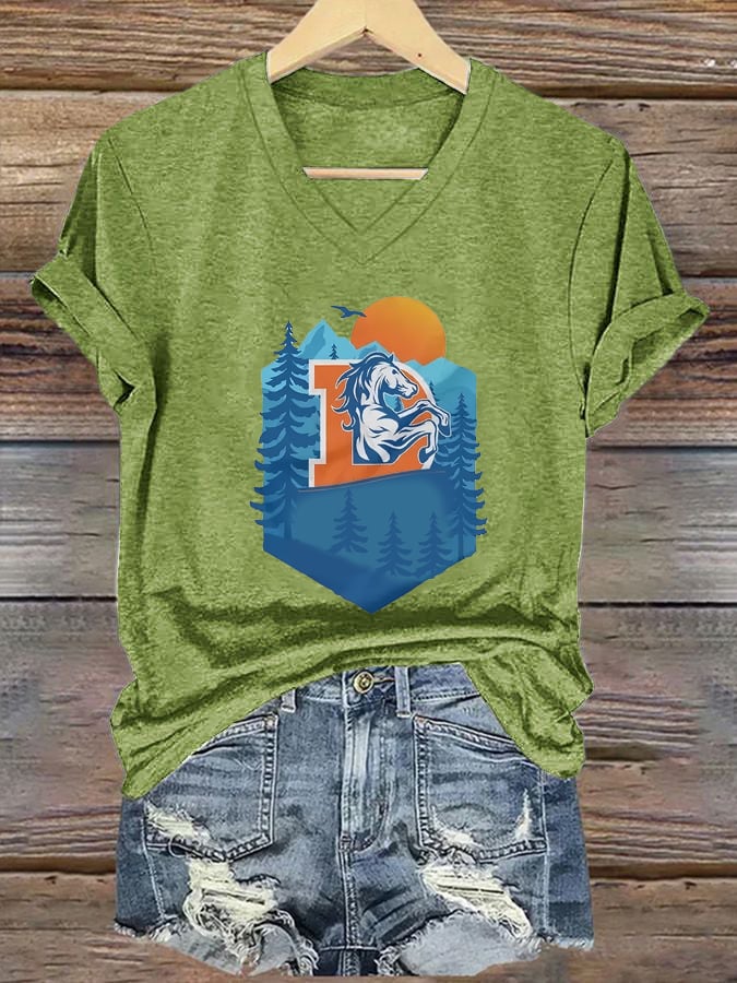 Women's Rugby Print V-Neck T-Shirt